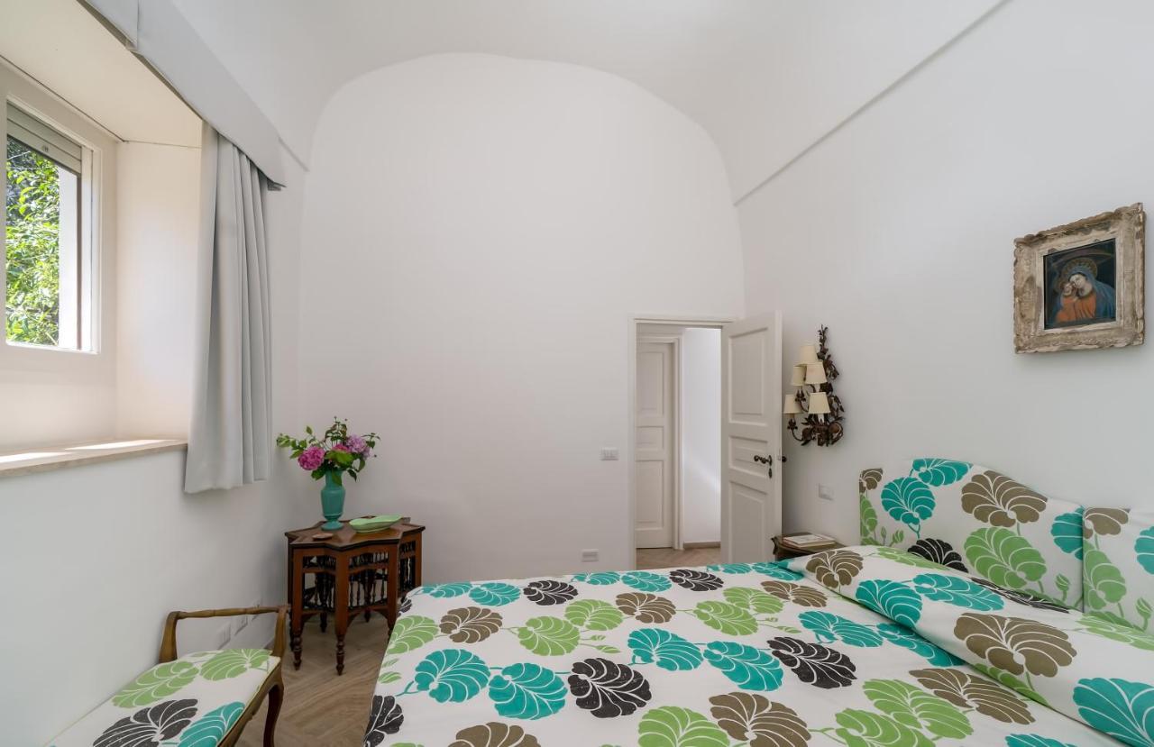 I Tre Soli Apartments By Caprirooms Kültér fotó